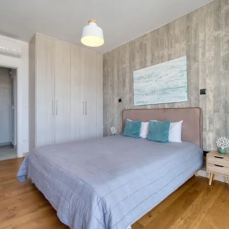 Avenue 202 1 Bed * פאפוס
